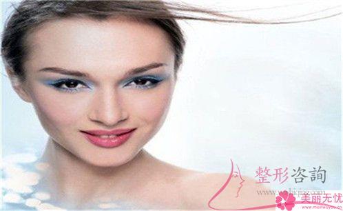 <a href=http://www.bolangguoji.com/listinfo-755-0.html target=_blank class=infotextkey>鼻小柱延長</a>解決鼻孔朝上作用自然嗎？前后圖做對比