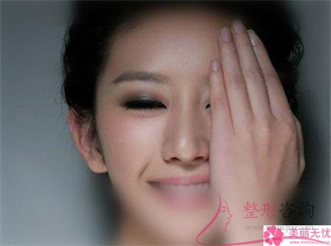 <a href=http://www.bolangguoji.com/listinfo-611-0.html target=_blank class=infotextkey>超聲刀</a>提升痛不痛啊