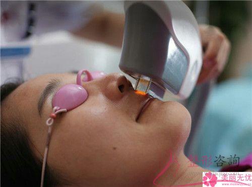冰點<a href=http://www.bolangguoji.com/listinfo-665-0.html target=_blank class=infotextkey>脫唇毛</a>后能夠碰水嗎？敷臉呢