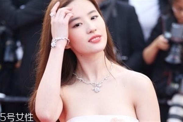 <a href=http://www.bolangguoji.com/listinfo-611-0.html target=_blank class=infotextkey>超聲刀</a>有什么功效 看完這個你就懂了