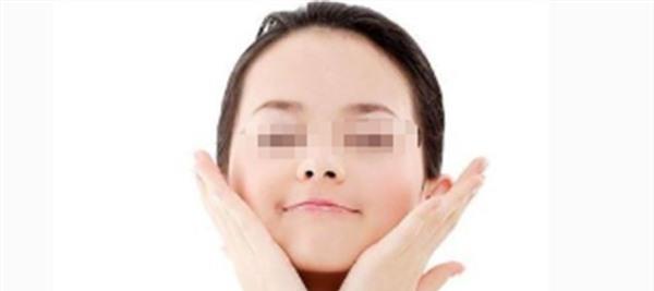 重慶哪家醫院<a href=http://www.bolangguoji.com/listinfo-730-0.html target=_blank class=infotextkey>黑臉娃娃</a>好？