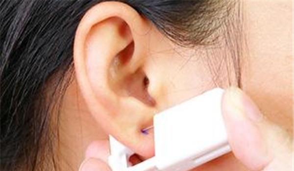 打耳洞什么季節(jié)較好 打耳洞的優(yōu)等時間