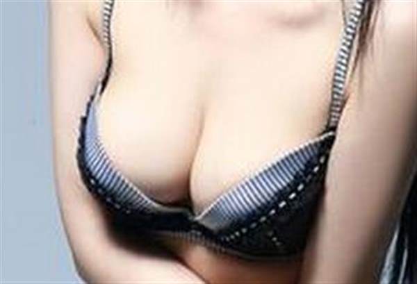 北京假體<a href=http://www.bolangguoji.com/listinfo-618-0.html target=_blank class=infotextkey>隆胸</a>會不會有副作用
