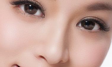 自體軟骨<a href=http://www.bolangguoji.com/listinfo-737-0.html target=_blank class=infotextkey>隆鼻</a>的缺點