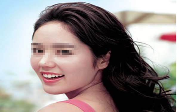 打完<a href=http://www.bolangguoji.com/listinfo-631-0.html target=_blank class=infotextkey>瘦臉</a><a href=http://www.bolangguoji.com/listinfo-614-0.html target=_blank class=infotextkey>除皺</a>半躺可以嗎