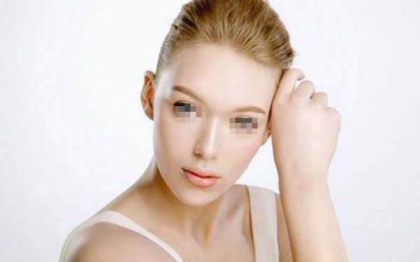 打<a href=http://www.bolangguoji.com/listinfo-631-0.html target=_blank class=infotextkey>瘦臉</a><a href=http://www.bolangguoji.com/listinfo-614-0.html target=_blank class=infotextkey>除皺</a>了多久能喝酒
