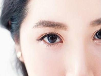 月經(jīng)前一天能紋眉嗎