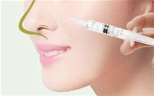 長期注射<a href=http://www.bolangguoji.com/listinfo-737-0.html target=_blank class=infotextkey>隆鼻</a>的害處