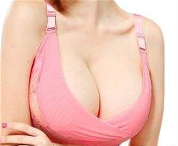 乳房下垂糾正如何進行手術