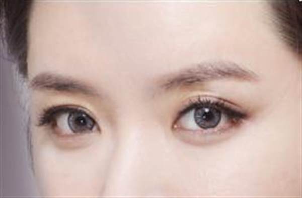 <a href=http://www.bolangguoji.com/listinfo-655-0.html target=_blank class=infotextkey>切眉</a>疤痕怎么辦
