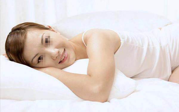 打完水光<a href=http://www.bolangguoji.com/listinfo-770-0.html target=_blank class=infotextkey>嫩膚</a>臉會腫幾天