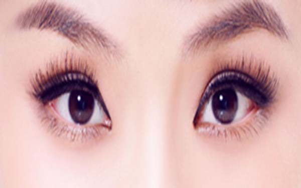 <a href=http://www.bolangguoji.com/listinfo-708-0.html target=_blank class=infotextkey>去眼袋</a>手術(shù)多少錢
