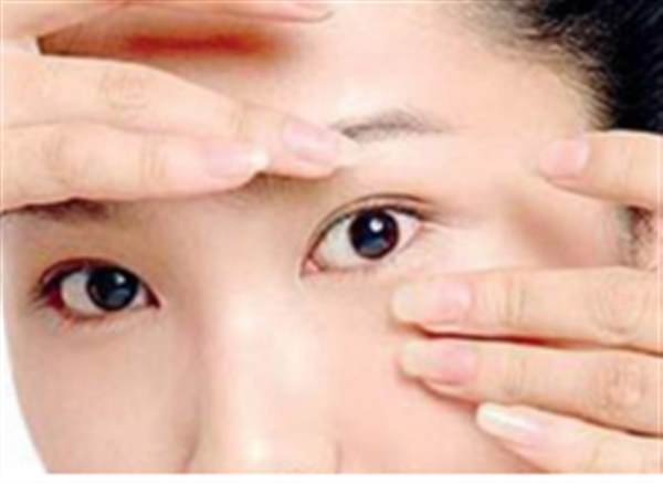 內(nèi)路<a href=http://www.bolangguoji.com/listinfo-708-0.html target=_blank class=infotextkey>去眼袋</a>多少錢