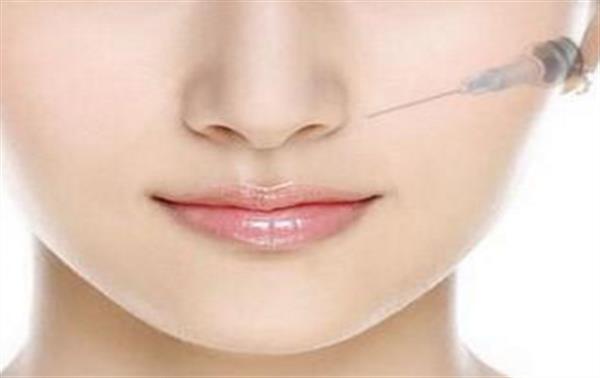 透明質(zhì)酸<a href=http://www.bolangguoji.com/listinfo-737-0.html target=_blank class=infotextkey>隆鼻</a>后遺癥一般會有哪些